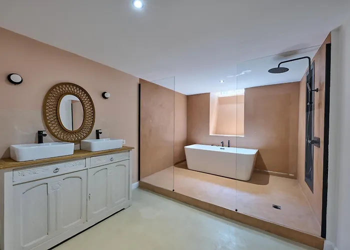 Maison De Charme Plein Centre De Villa